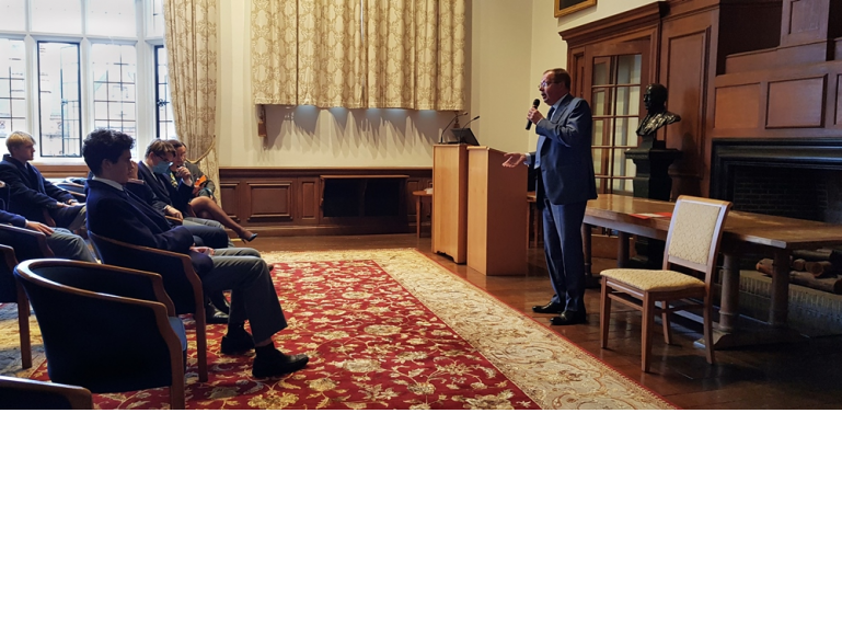 Ambassador Andrei Kelin speaks at Harrow School