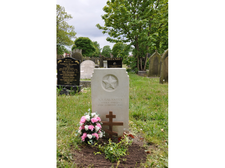 On paying tribute to Soviet soldiers of World War II