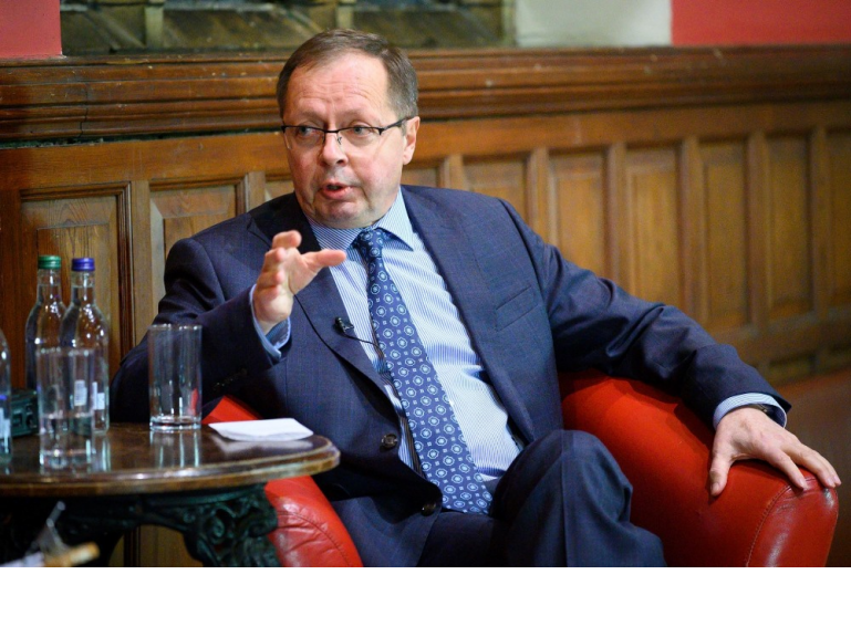 Ambassador Andrei Kelin visits the Oxford Union