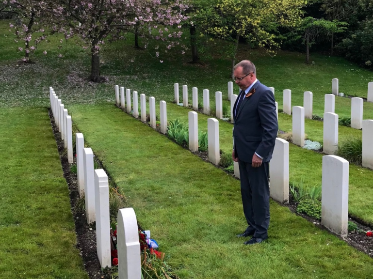 On Victory Day Ambassador Andrei Kelin laid flowers at the grave of the Soviet soldier at the Aldershot Military Cemetery